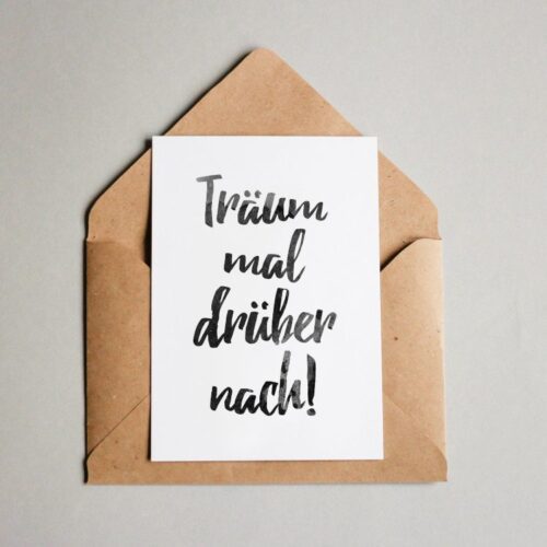 Postkarte Traeum Mal Drueber Nach
