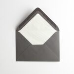 Deluxe Umschlag "Schiefergrau" – Bild 2